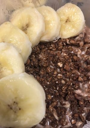 A picture of Chocolate Peanut Butter Overnight Oats.