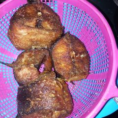 A picture of Spiced fried fish.