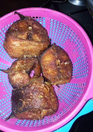 A picture of Spiced fried fish.
