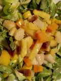 Feldsalat mit al dente Wurzelgemüse an Walnuss-Vinaigrette