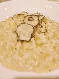 Risotto mantecato al parmigiano reggiano DOP e tartufo nero