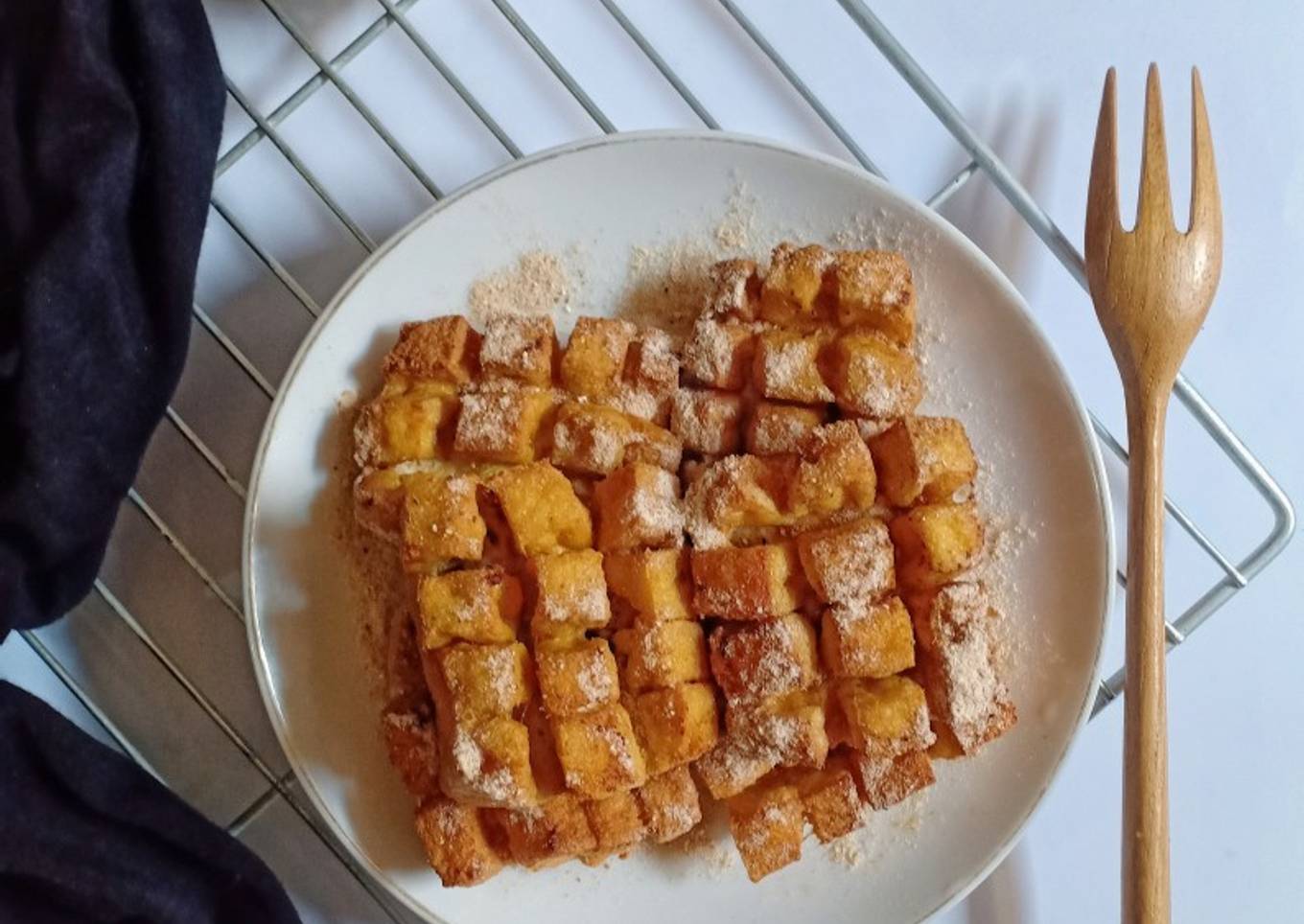 Tahu Domino