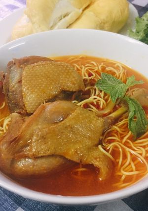 Hình của món Mì Quảng Vịt Phan Thiết.