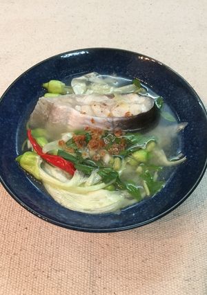 Hình của món Canh chua cá hú, bông so đũa.