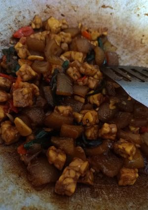 Foto resep Oseng kikil tempe