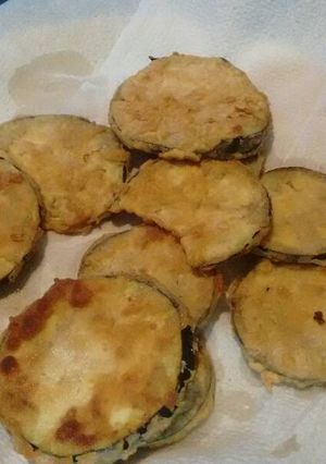 Una foto de Tortitas de berenjena. ॐ