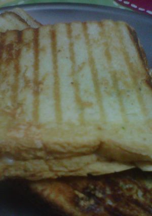 A picture of Chilli Cheese Sandwich.