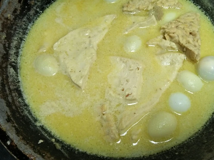 Cara Gampang Membuat Resep Terik Tahu Tempe Telur Bumbu Kuning yang Uenak Anti Ribet, Lezat Sekali
