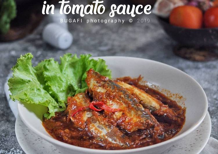 Homemade mackerel saus tomat