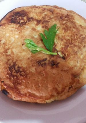 Una foto de Tortilla de atún