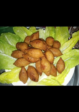 A picture of Kibbeh.