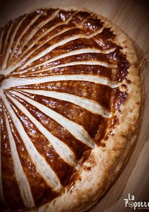 Une photo de Galette des Rois frangipane cacahuète