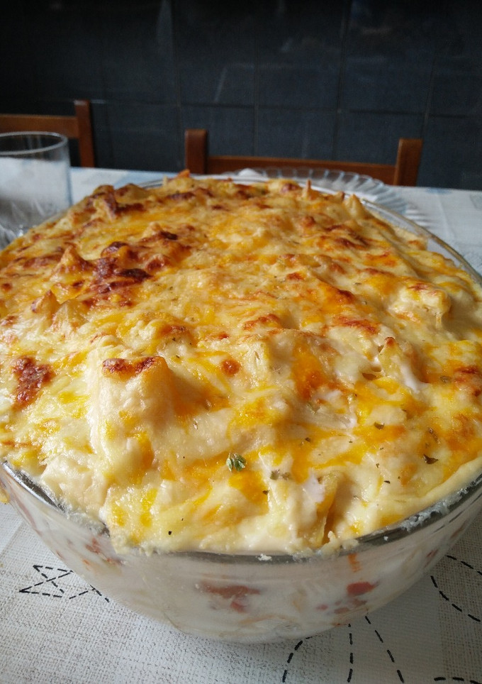 Una foto de Macarrones con carne y chorizo al horno para torpes