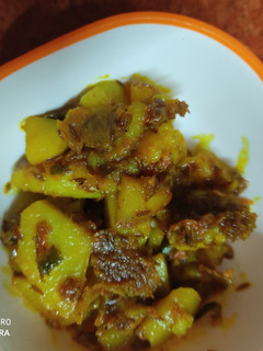 जीरा आलू (Jeera aloo recipe in Hindi) रेसिपी मुख्य फोटो