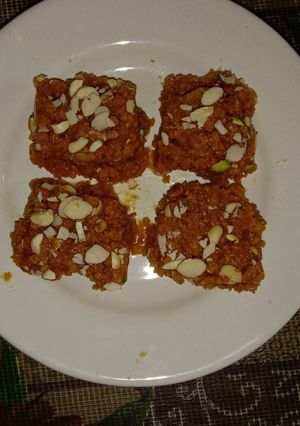 ડ્રાયફ્રુટ થાબડી(Dryfruit Thabdi Recipe in Gujarati) રેસીપી મુખ્ય ફોટો