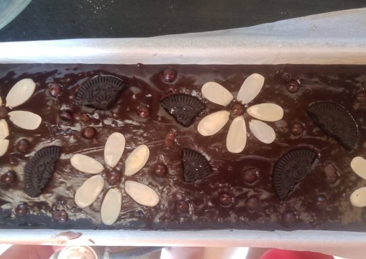 Cara Gampang Membuat Shiny Fudgy Brownies by: Erlina Lim. Recook by: Ovie Kusmanty Anti Gagal