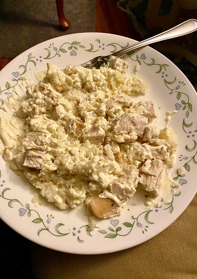 A picture of Alfredo Sauce.