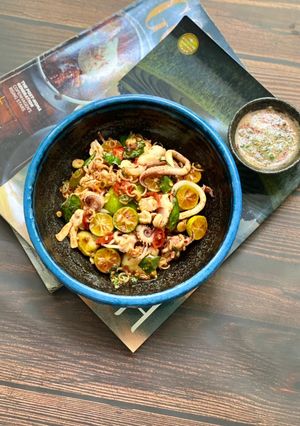 Hình của món Râu Mực Sốt Thái.