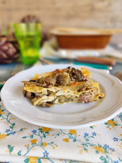 Foto di Lasagna carciofi salsiccia e provola affumicata