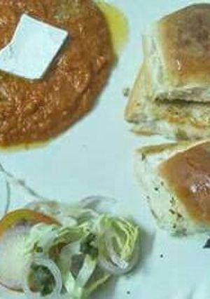 A picture of Pav bhaji.