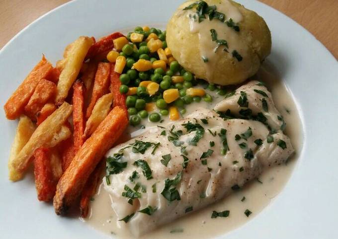 Vickys Baked Fish with Parsley Cream Sauce, GF DF EF SF NF