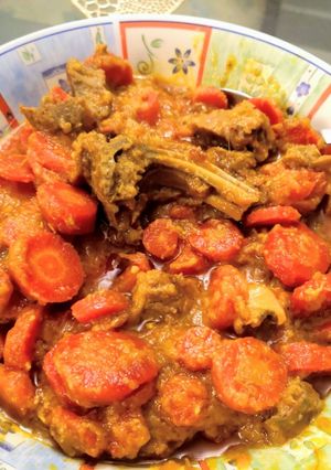A picture of Gajar gosht.