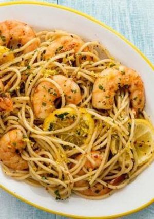 Una foto de Espagueti con camarones