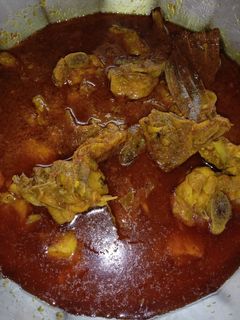 চিকেনের ঝোল(chicken er jhol recipe in Bengali) রেসিপির প্রধান ছবি
