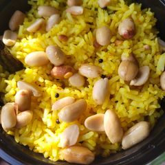 A picture of Lemon rice.