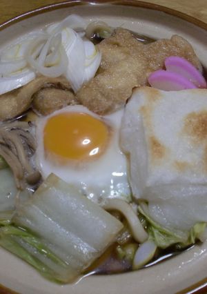 A picture of Chikara Udon (Nabeyaki Udon with Mochi).