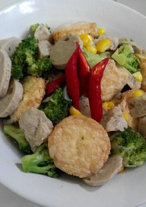 Foto resep Cah Brokoli Bakso Tofu