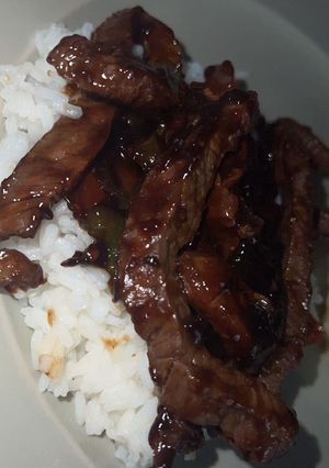A picture of Pepper Steak.