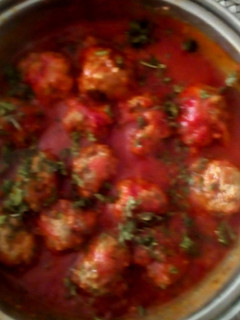 Una foto de Albóndigas de Res con Salsa