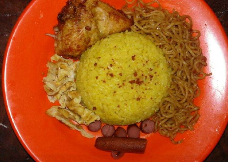 Nasi Kuning ☺