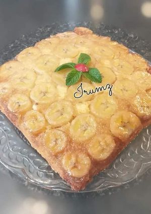 A picture of 🍰 🍌Banana Upside Down Cake🍌🍰.