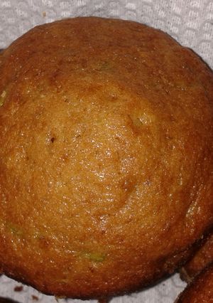 Una foto de Muffins de zucchini y piña