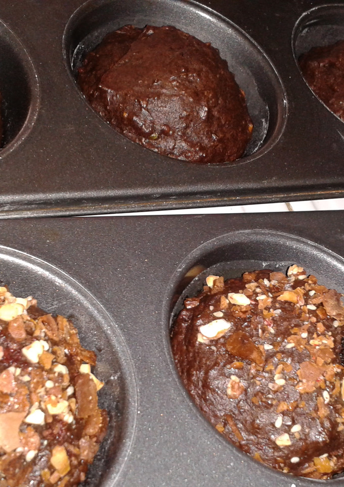 Una foto de Muffins de chocolate y zucchini