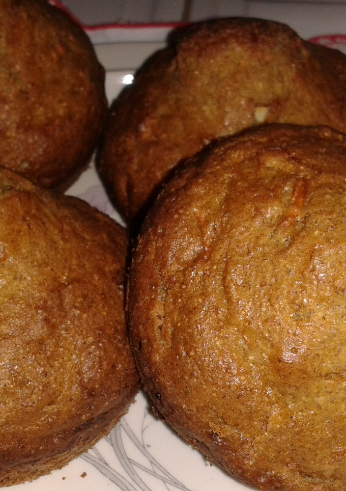 Una foto de Muffins integrales de zanahorias y almendras
