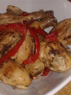 Una foto de Muslos de pollo al pimentón