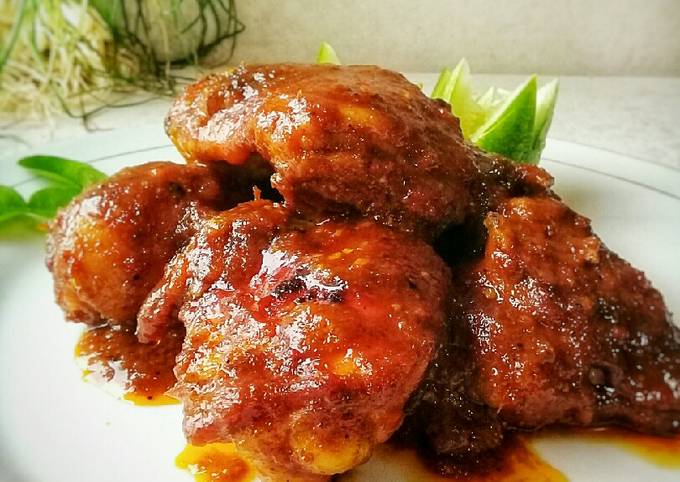 Bagaimana Menyiapkan Ayam bumbu rujak Anti Gagal