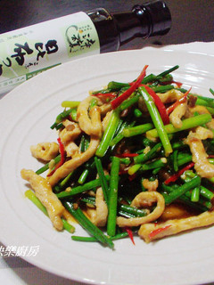魚香肉絲炒韭菜花 的食譜成品照片