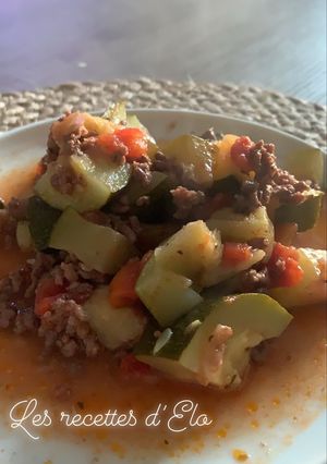 Une photo de Courgette à la bolognaise au Cookeo