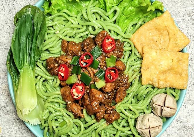 Resep Mie Bayam Gluten Free Simpel Tanpa Cetakan Mie Oleh Fazharra