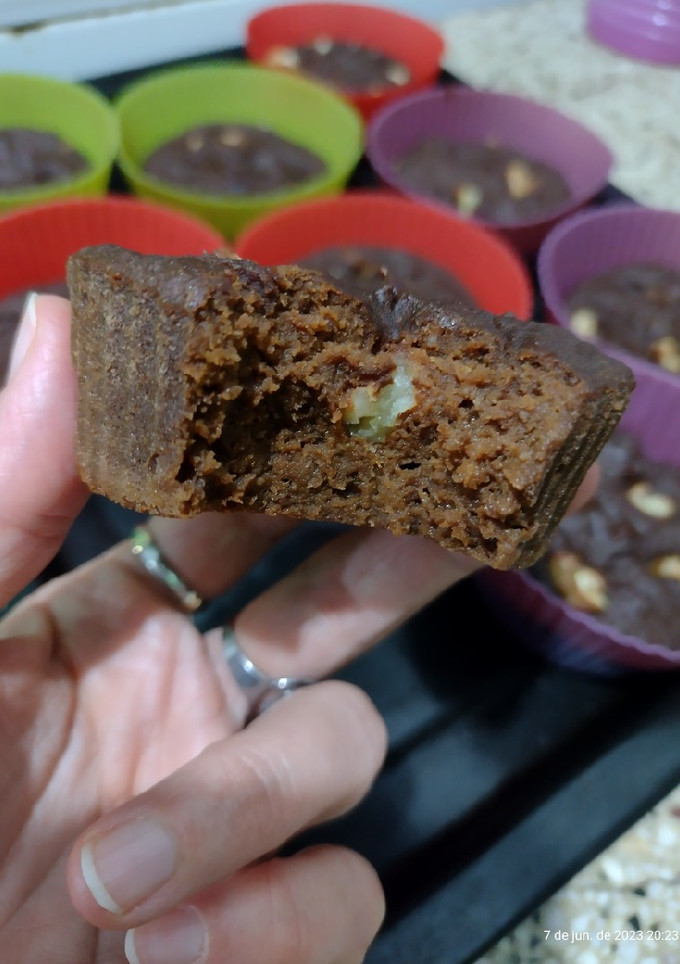 Una foto de Brownies de batata. Sin TACC, sin azúcar refinada