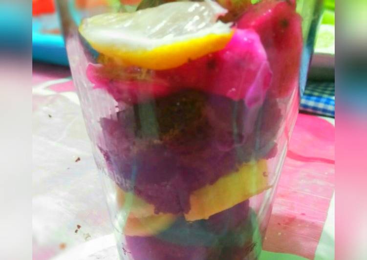 Resep Brownies Buah Tralala yang Harus Anda Coba