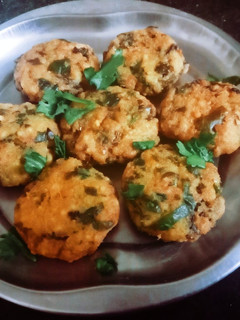திடீர் மசால் வடை / Masal Vadai Recipe in tamil செய்முறை முக்கிய புகைப்படம்