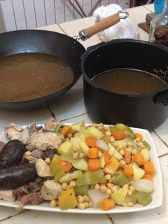 Una foto de Cocido