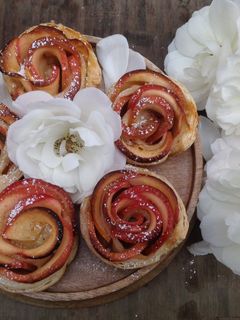 Mini Apple Rose Pies-迷你玫瑰蘋果派♥! 的食譜成品照片