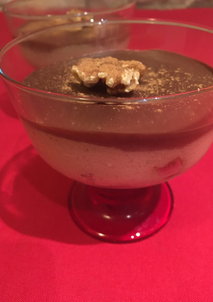 Una foto de Crema de nueces y chocolate