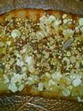 Tostada integral con banana, miel, avena y mix de semillas.. 🌞